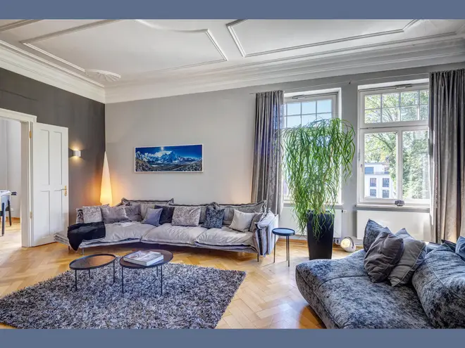 5 Zimmer Wohnung mit 195 m² in München – Bild 2