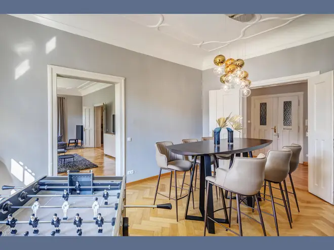 5 Zimmer Wohnung mit 195 m² in München – Bild 4