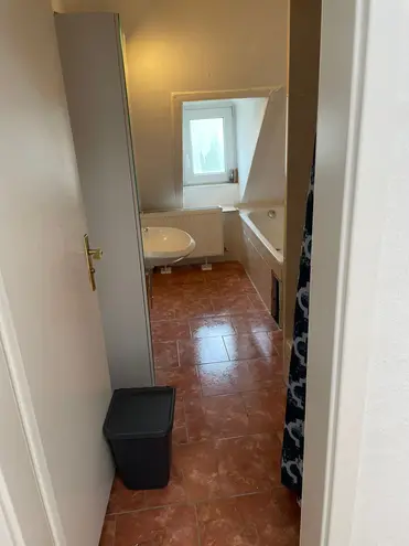 4 Zimmer Wohnung mit 66 m² in Wiesbaden – Bild 7