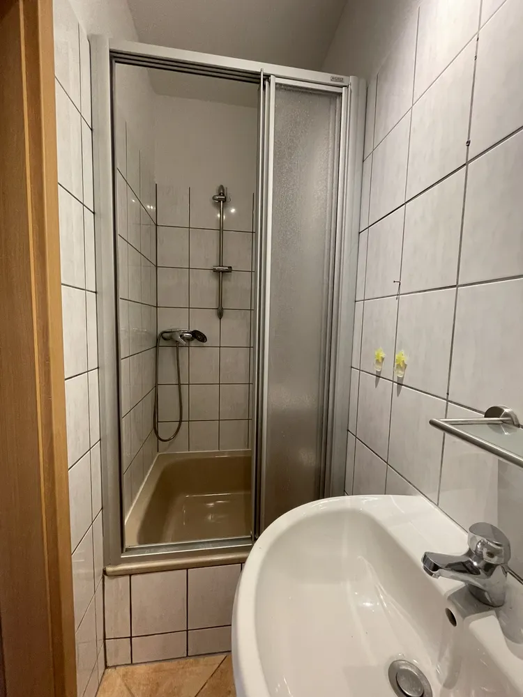 1 Zimmer Wohnung mit 32 m² in Plauen – Bild 6