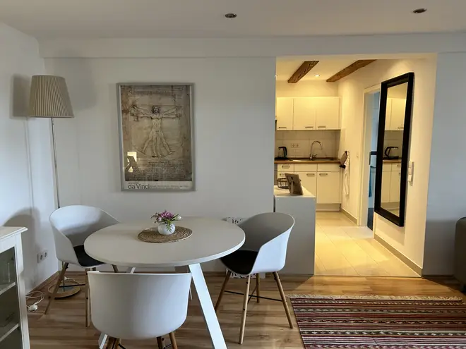 2 Zimmer Wohnung mit 70 m² in Karlsruhe – Bild 1