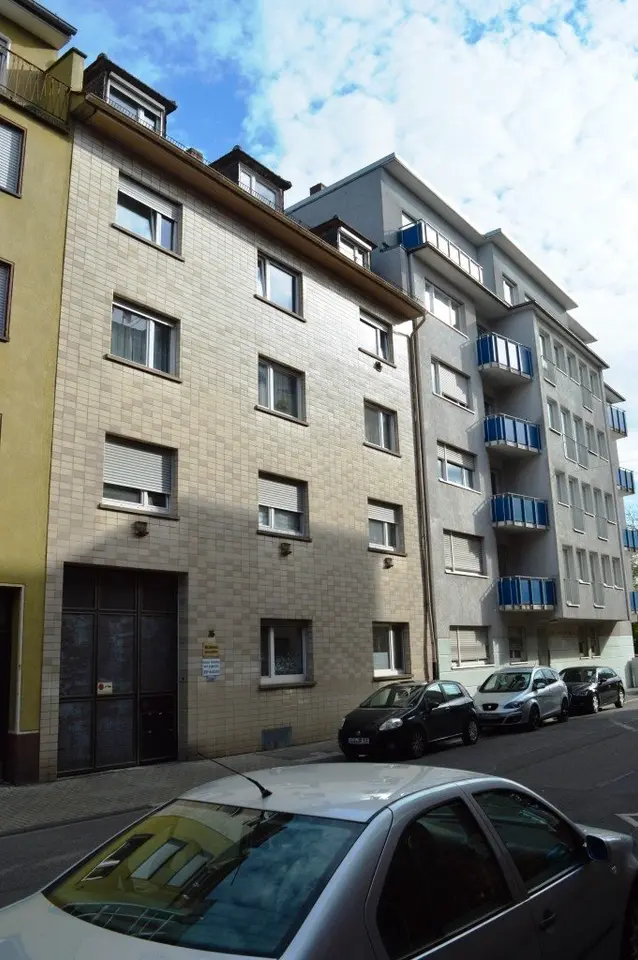 4 Zimmer Wohnung mit 114 m² in Ludwigshafen – Bild 1