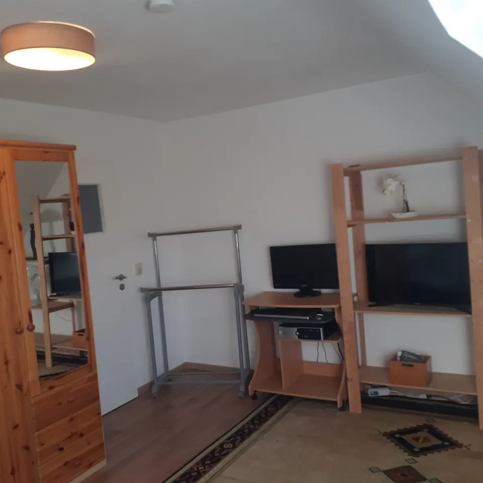 WG-Zimmer mit 50 m² in Karlsruhe – Bild 2