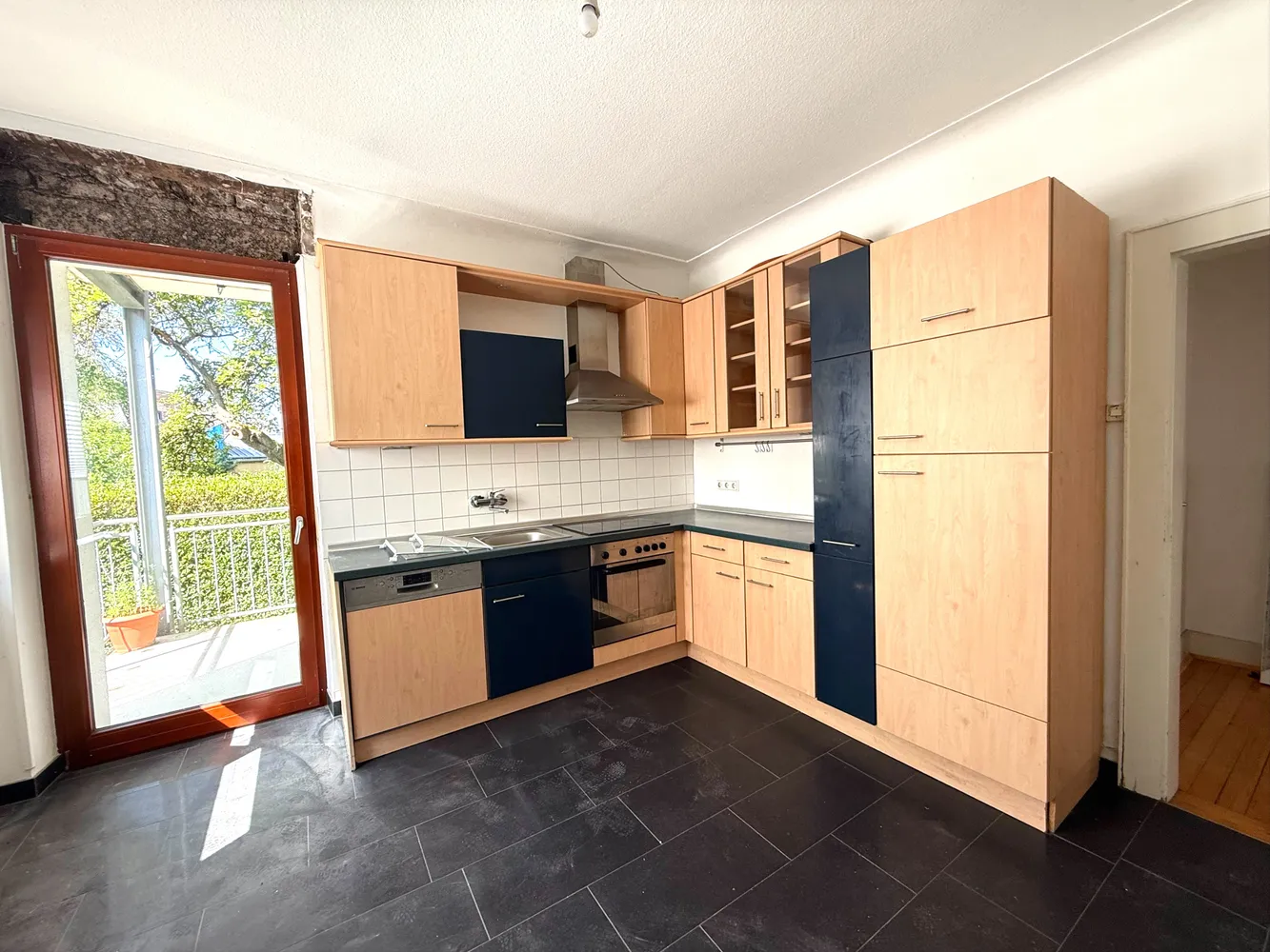 3 Zimmer Wohnung mit 90 m² in Homburg – Bild 3