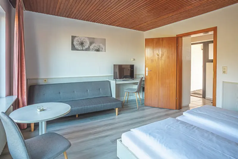 2 Zimmer Wohnung mit 40 m² in Lübeck – Bild 3