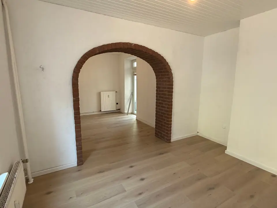 4 Zimmer Wohnung mit 105 m² in Lübeck – Bild 1