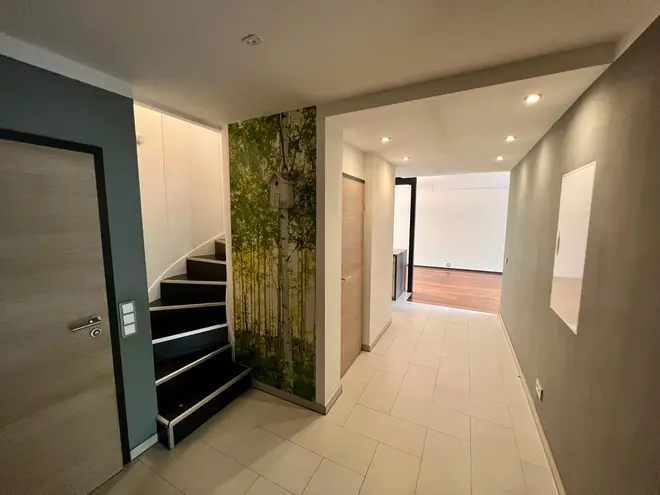 5 Zimmer Wohnung mit 142 m² in Essen – Bild 2