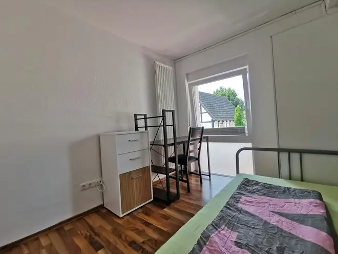 WG-Zimmer mit 9 m² in Köln – Bild 2