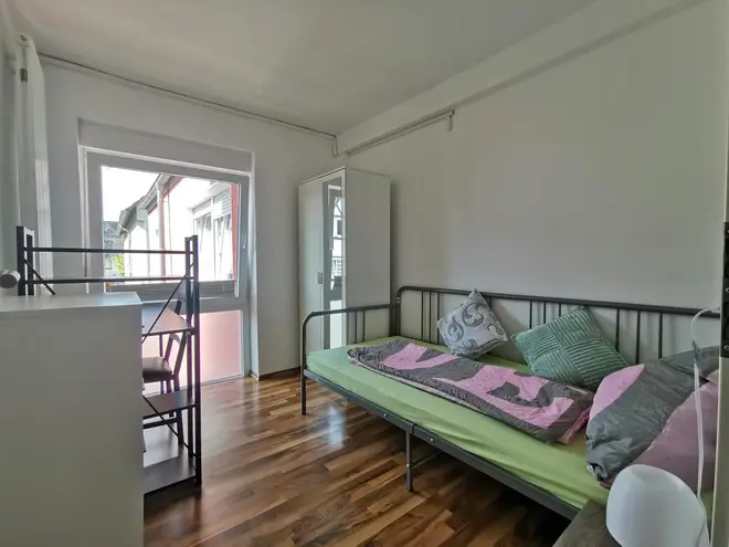 WG-Zimmer mit 9 m² in Köln – Bild 3