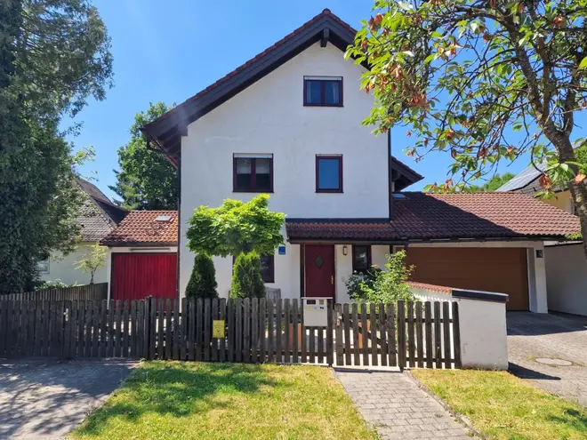 6 Zimmer Haus mit 165 m² in München – Bild 2