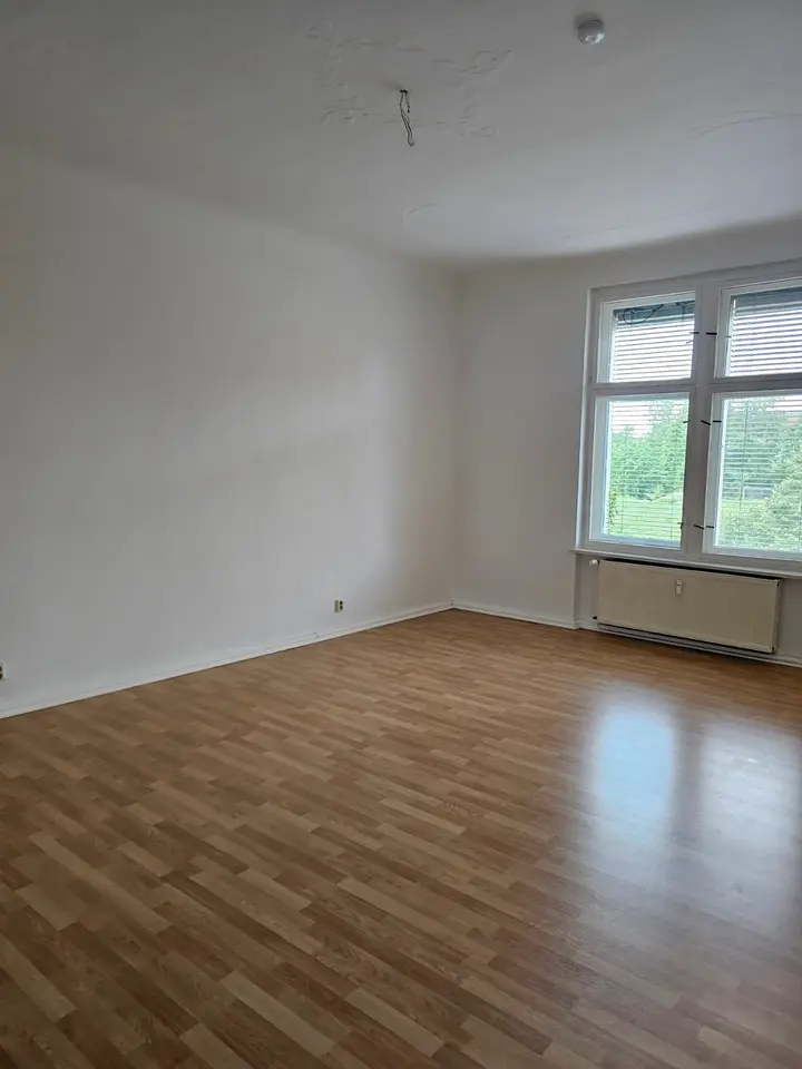 5 Zimmer Wohnung mit 162 m² in Frankfurt (Oder) – Bild 2