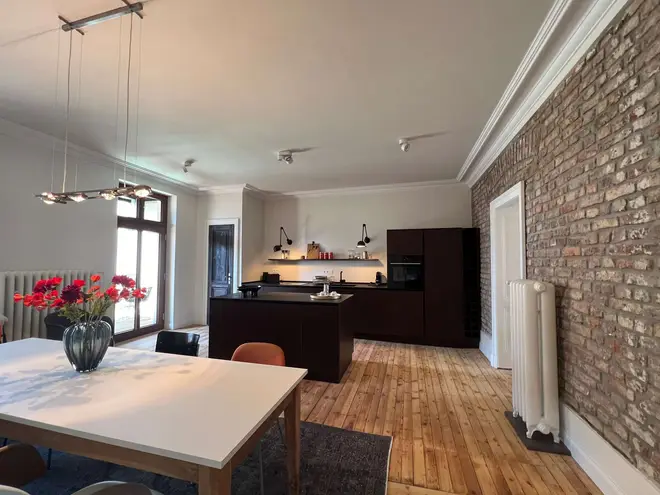 4 Zimmer Wohnung mit 113 m² in Düsseldorf – Bild 1