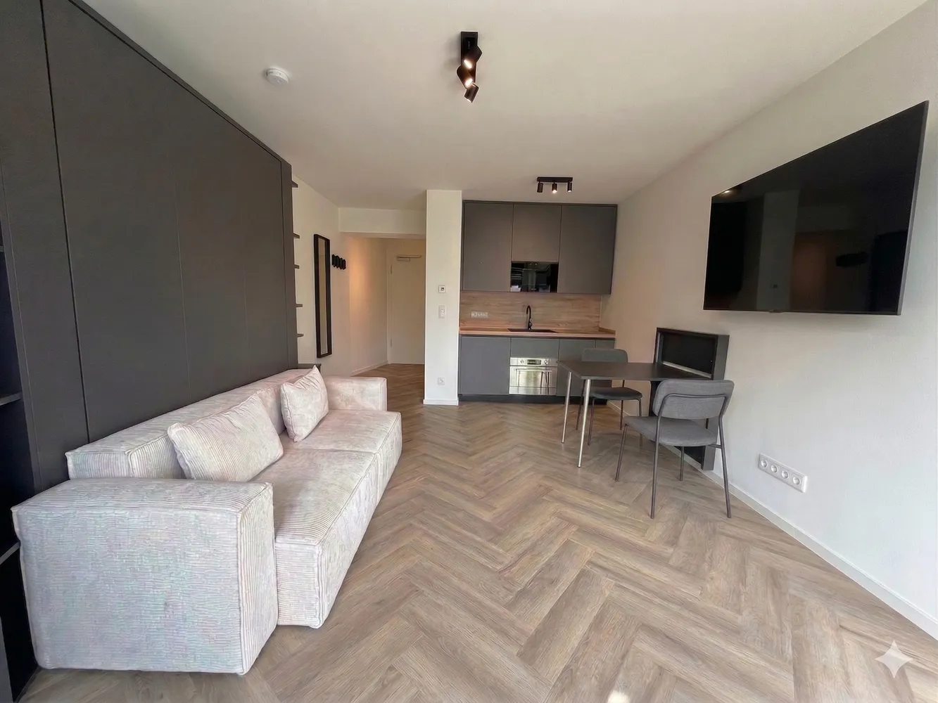 1 Zimmer Wohnung mit 35 m² in Augsburg – Bild 1