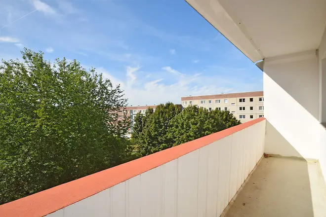 3 Zimmer Wohnung mit 70 m² in Halle (Saale) – Bild 3