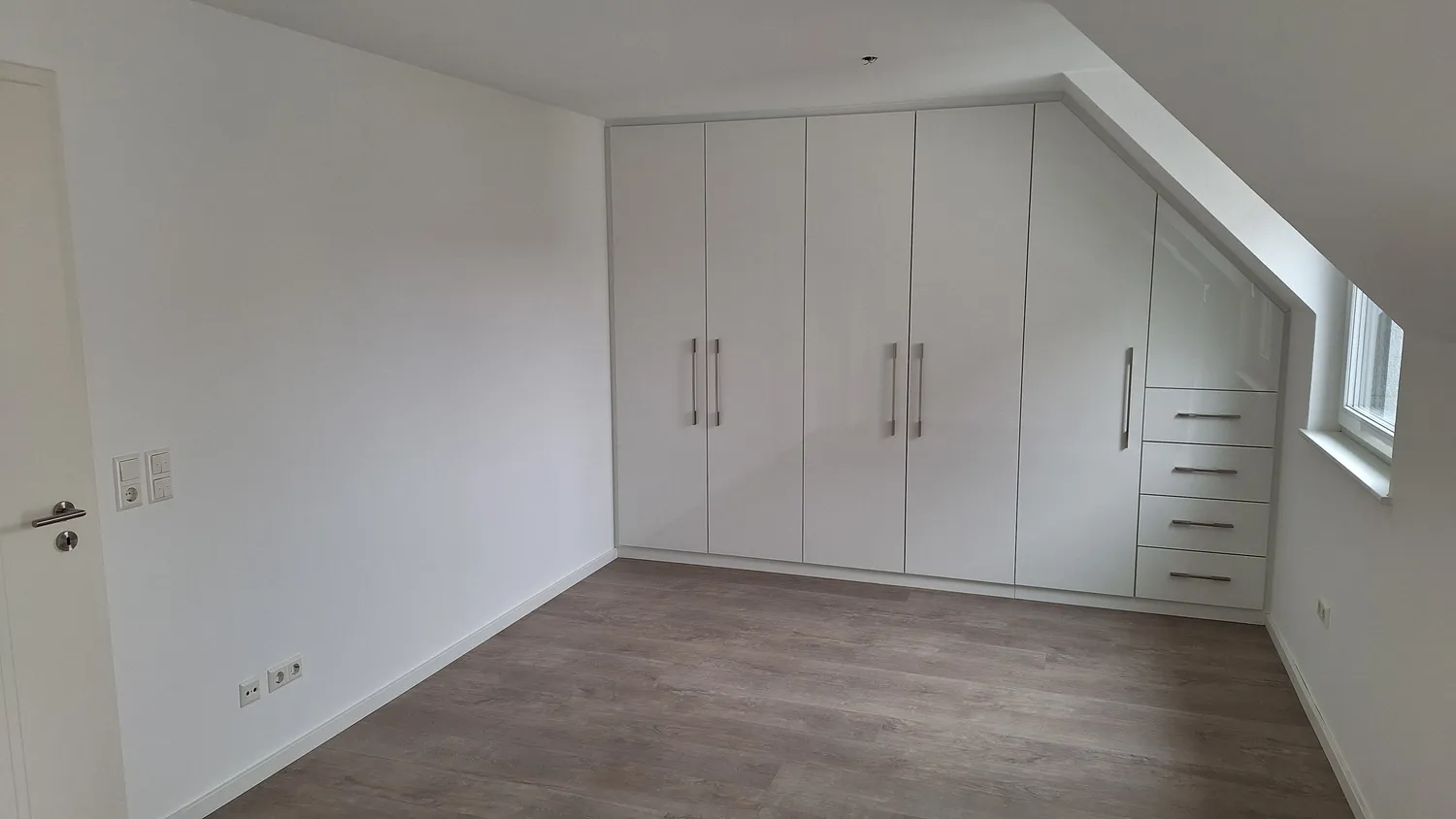 2 Zimmer Wohnung mit 78 m² in Rastatt – Bild 2