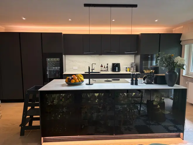4 Zimmer Wohnung mit 160 m² in München – Bild 4